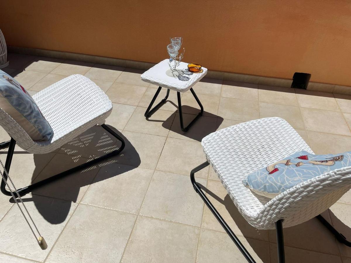 Porto Coda Cavallo Beach House A 300 Mt Dal Mare, Con Terrazza Panoramica 산테오도로 외부 사진